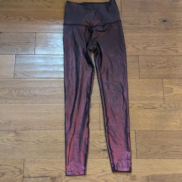 Beyond Yoga Spot On High Waisted Metallic Polka Dot Leggings Size XS - Picture 5 of 9